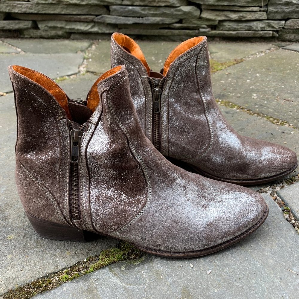 Seychelles Silver Metallic Sparkle Leather Boots